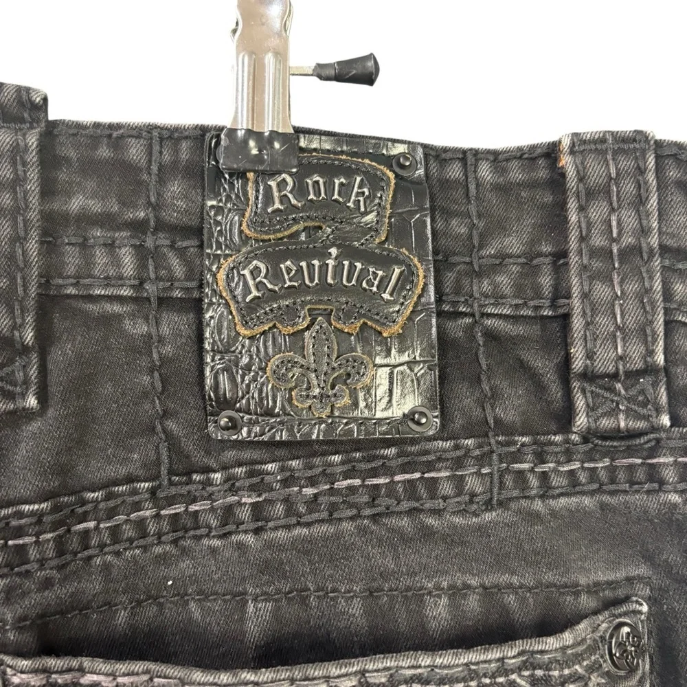 Rock Revival Distressed Black Denim Shorts – Men’s Sz 31